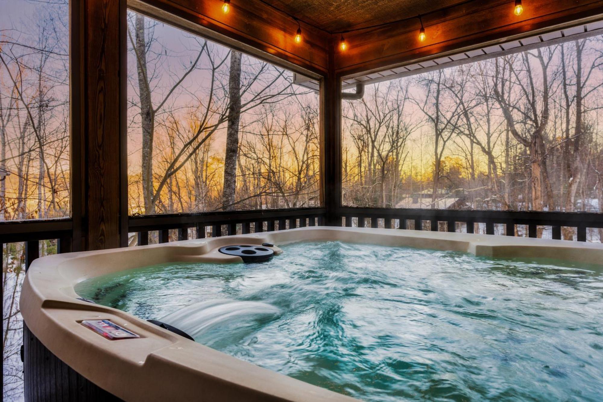 The Moondance Cabin By Lightfoot Stays Vacation Rentals Sevierville Luaran gambar