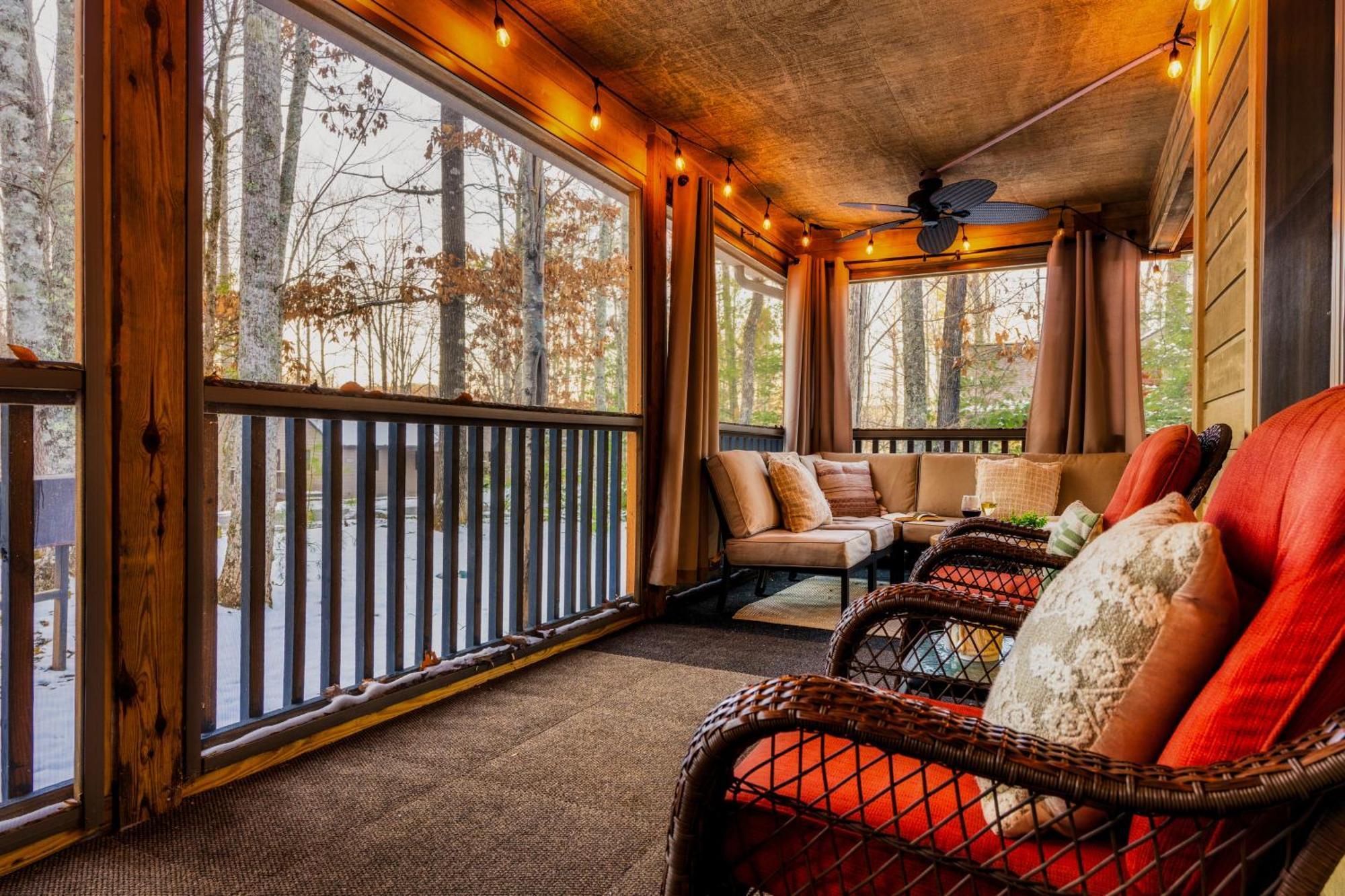 The Moondance Cabin By Lightfoot Stays Vacation Rentals Sevierville Luaran gambar